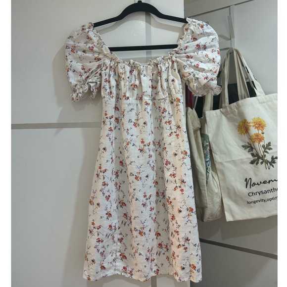 reformation mini dress - Picture 2 of 7